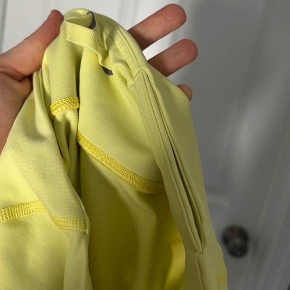 Outdoor Voices TechSweat Crop Flex Leggings Size Small, Yellow; OV Move Free 3/4 - Picture 6 of 7